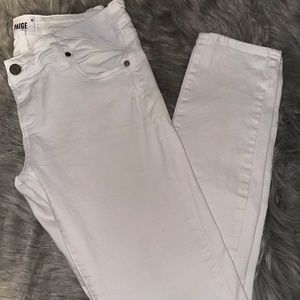 Size 26:  White PAIGE Skyline Ankle Peg Jeans
